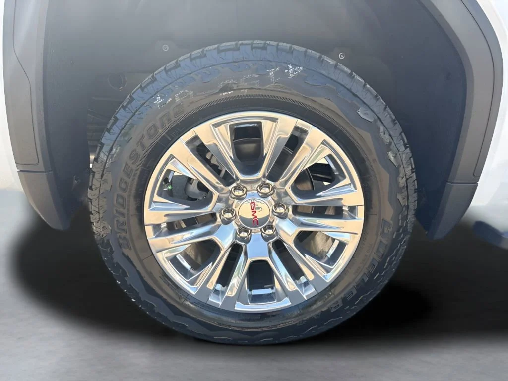 New 2026 Glacier White Tricoat GMC Denali image 37