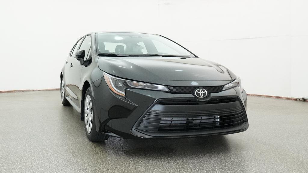 New 2026 Midnight Black Metallic Toyota LE image 32