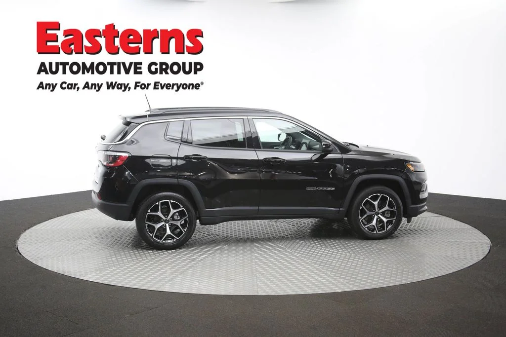 Used 2025 Black Jeep Limited image 43