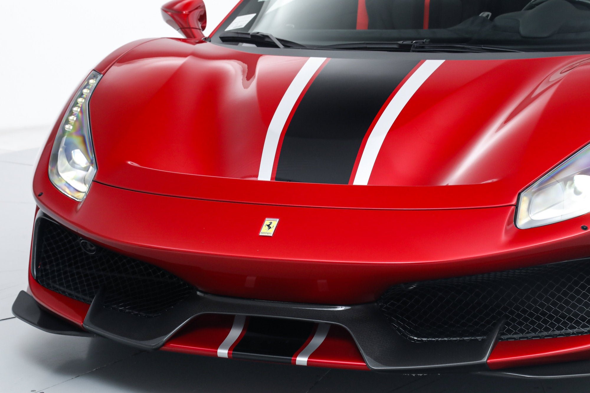 Certified Used 2020 Rosso Fuoco Ferrari  image 16
