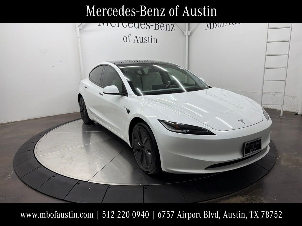 Used 2025 White Tesla Long Range image 1