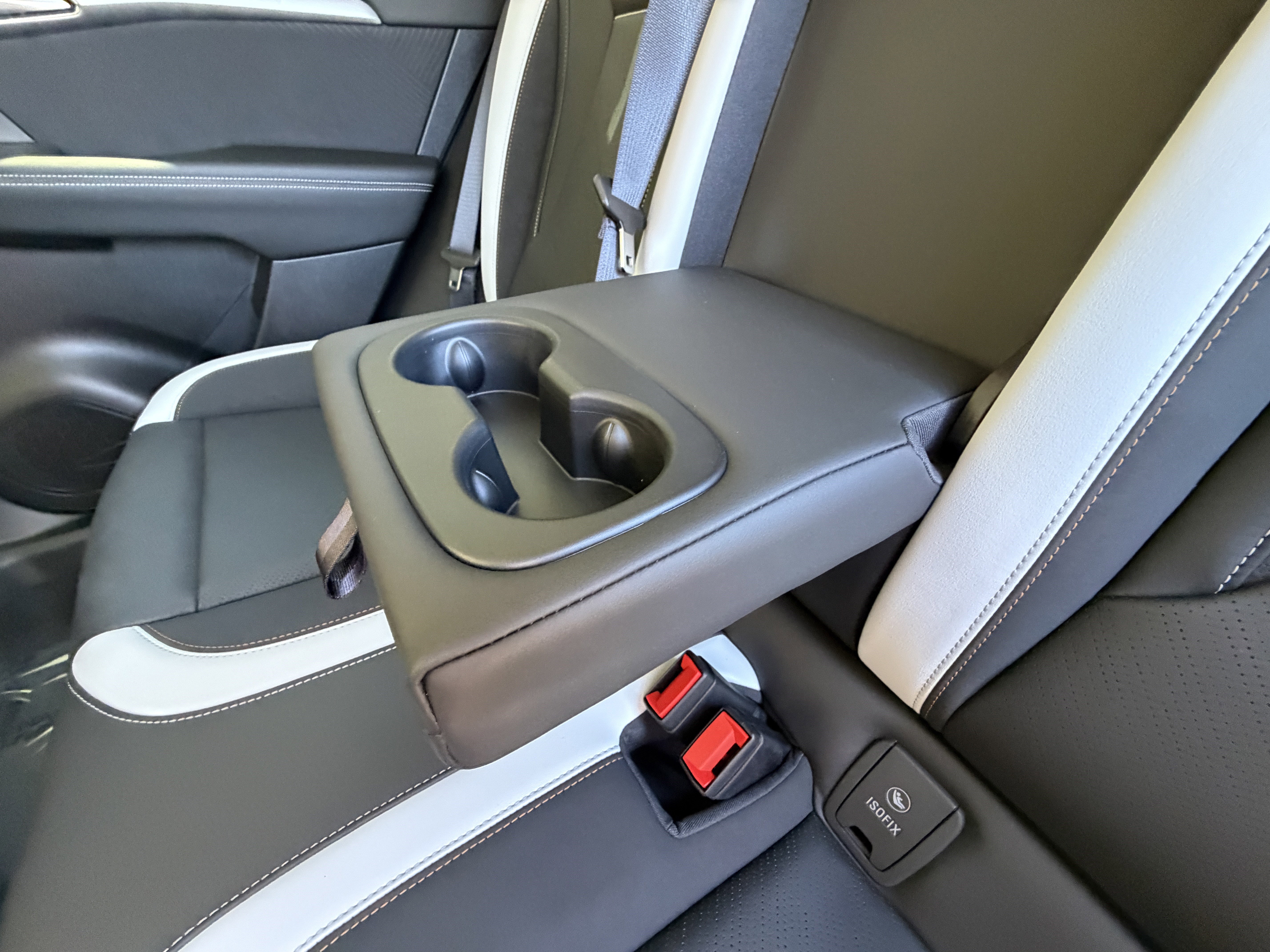 2026 Buick Envision Sport Touring - Photo 16