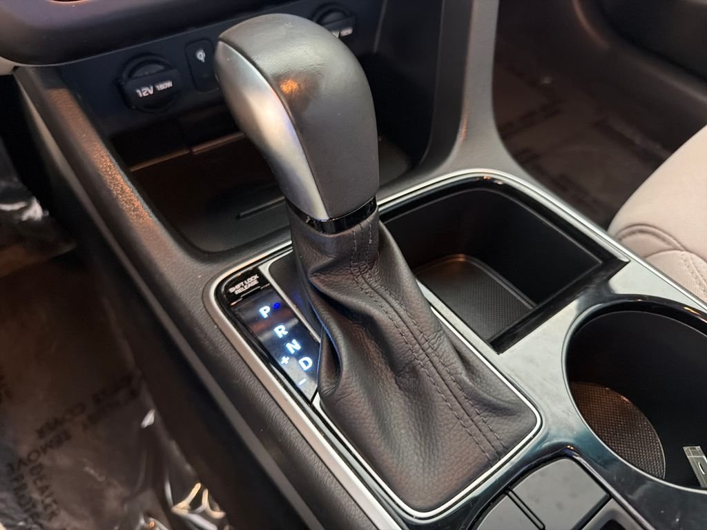 Used 2019 Machine Gray Hyundai SEL image 24