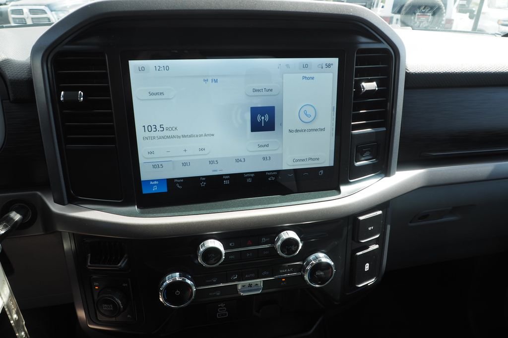 Used 2025 Gray Ford XLT image 25