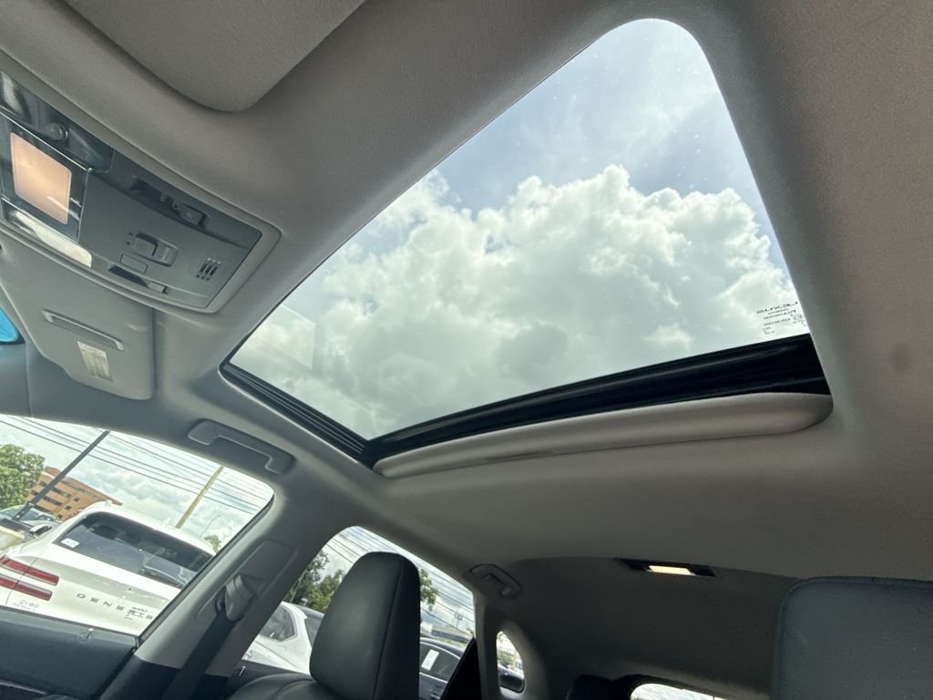 Used 2016 Gray Lexus 350 image 21