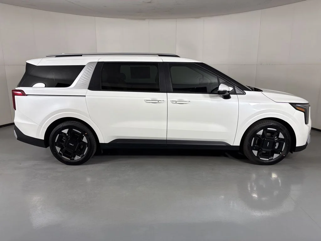 New 2026 White Kia EX image 9