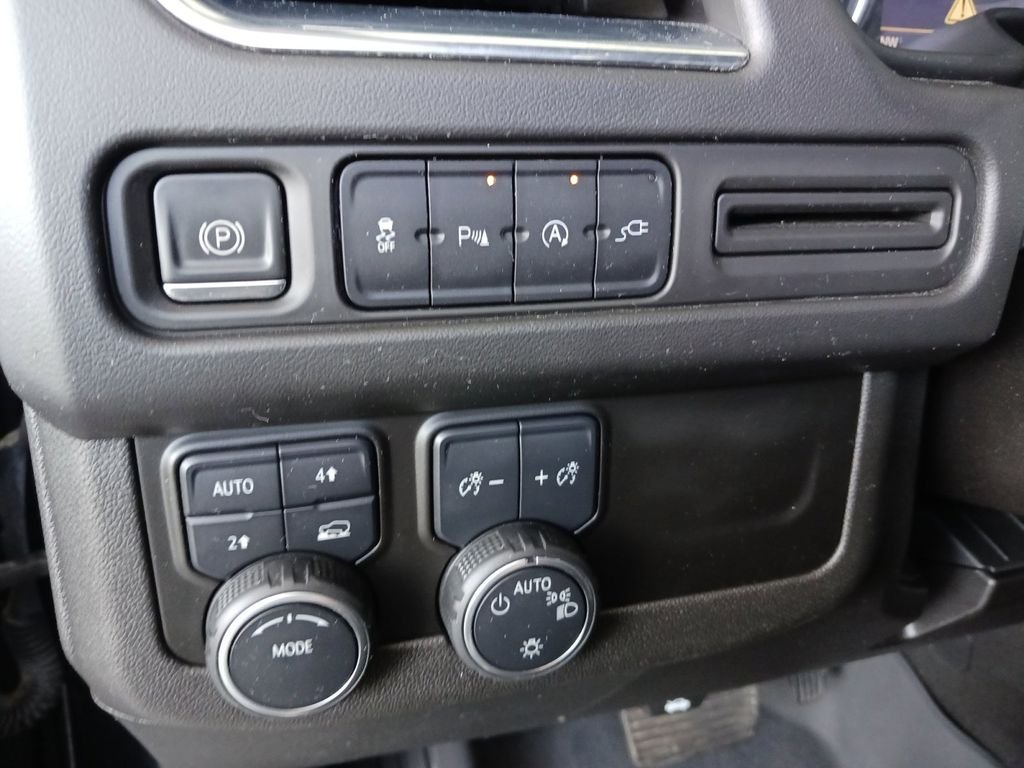 Used 2021 Black Chevrolet LT image 36