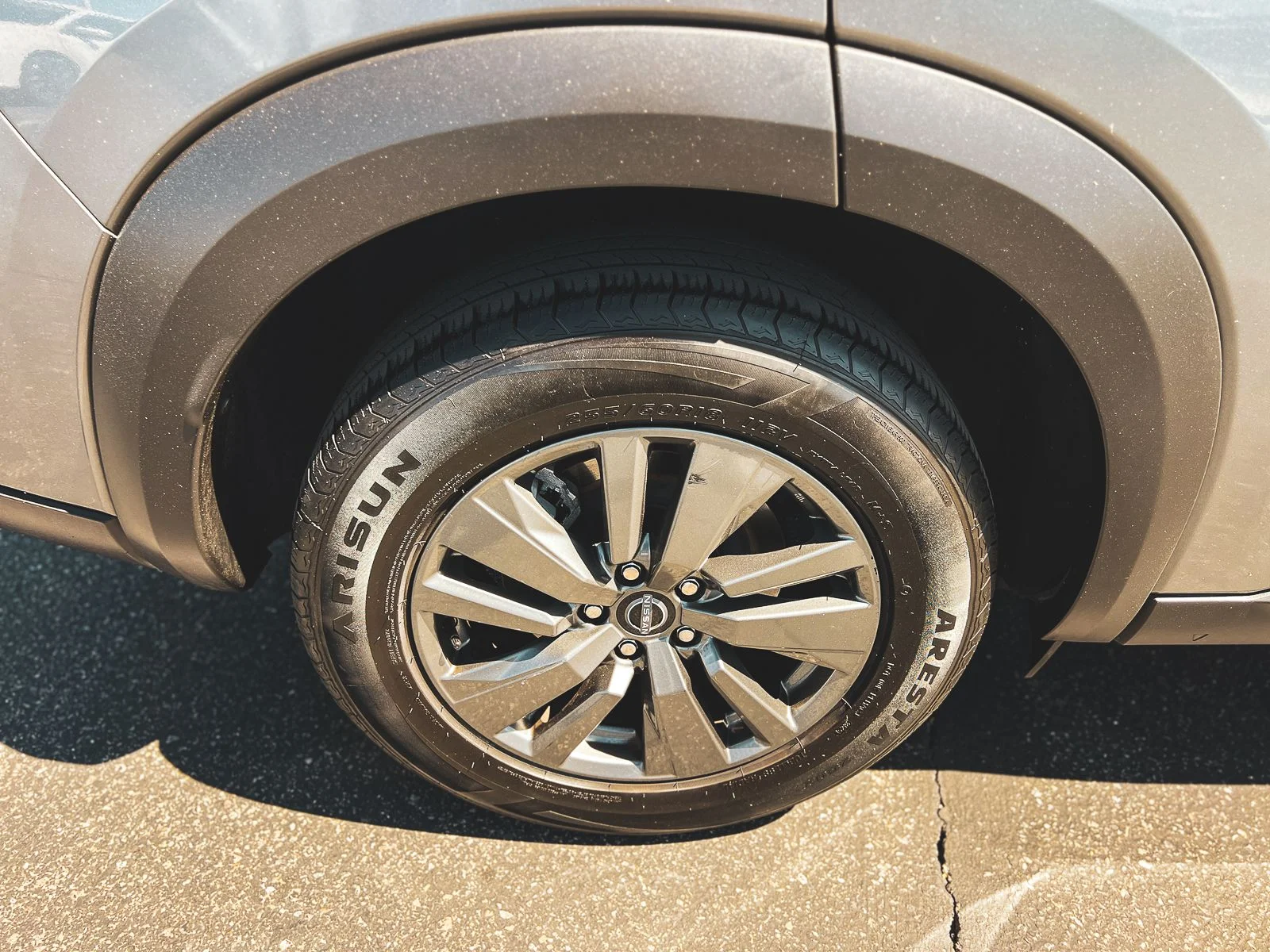 Used 2024 Gray Nissan SV image 10