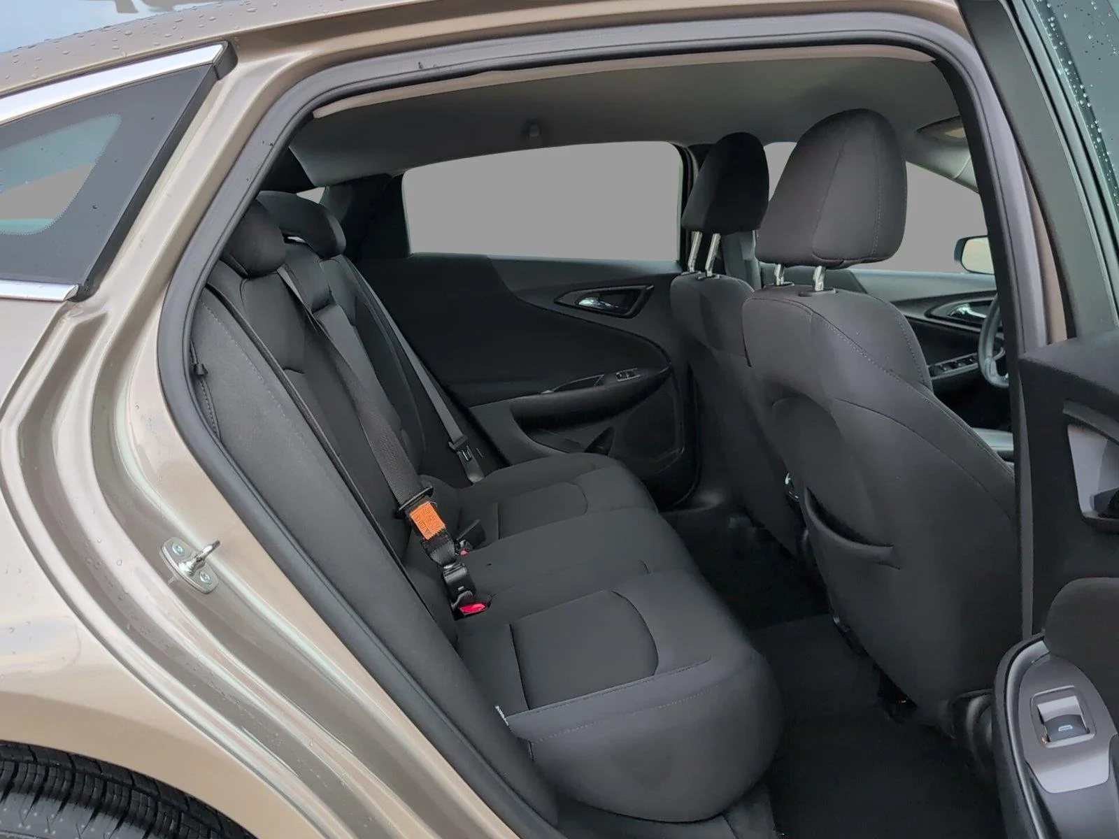 Used 2024 Mineral Gray Metallic Chevrolet LT image 23