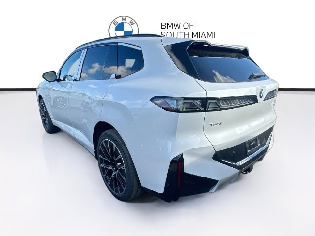 New 2027 White BMW xDrive40i image 4
