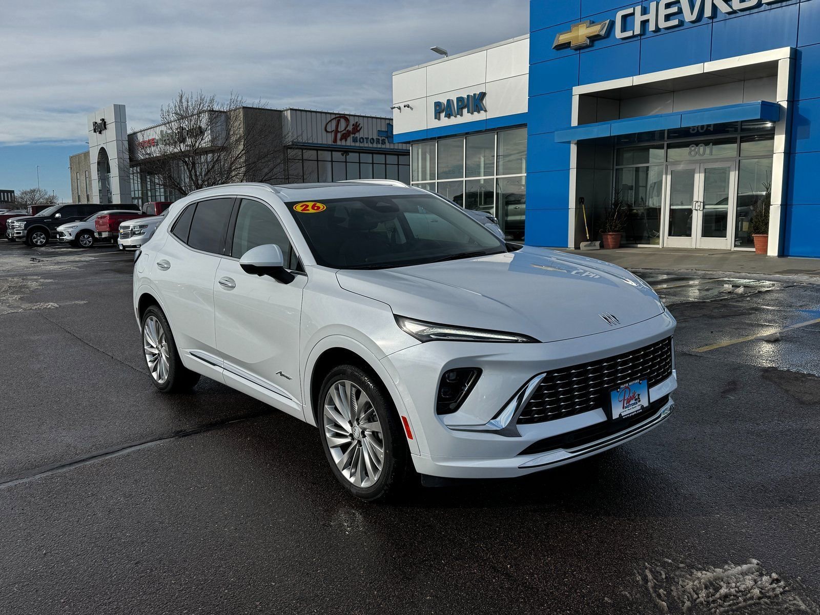 New 2026 Iridescent White Tricoat Buick Avenir image 3