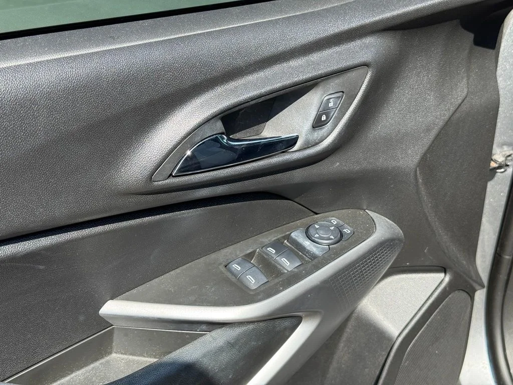 Used 2024 Gray Chevrolet 1RS image 10