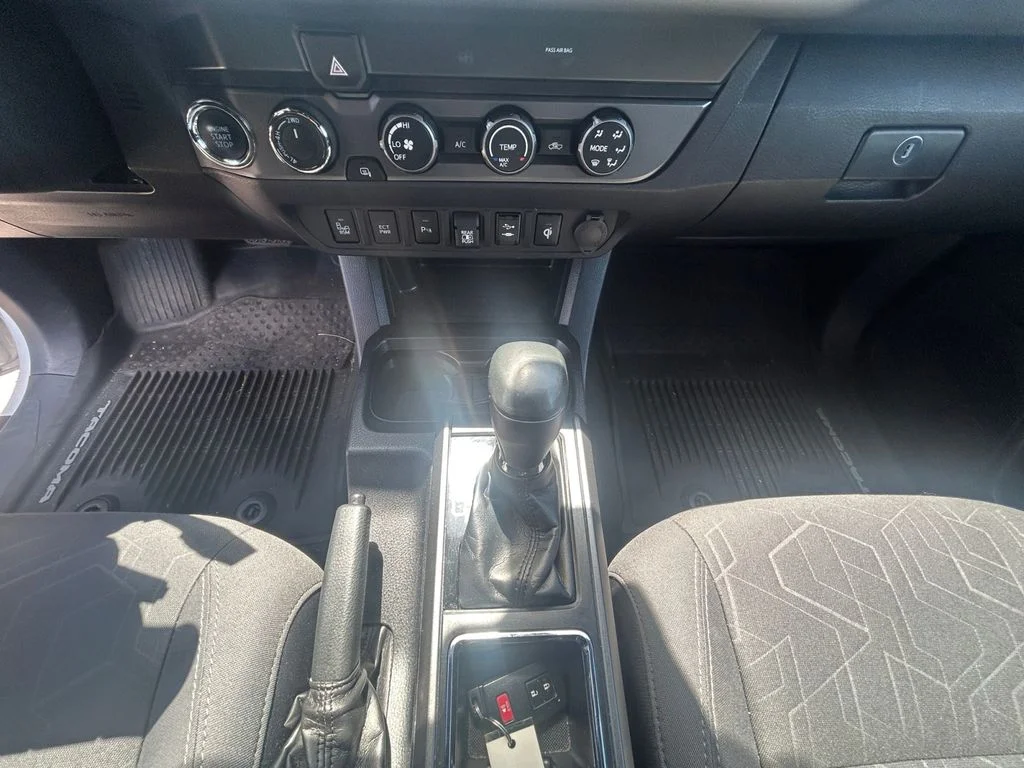 Used 2019 Super White Toyota TRD Off Road V6 image 11