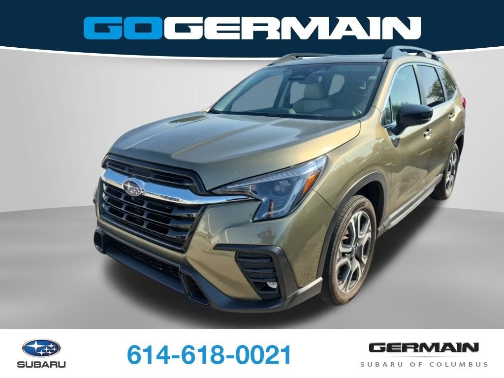Used 2025  Subaru Limited image 4
