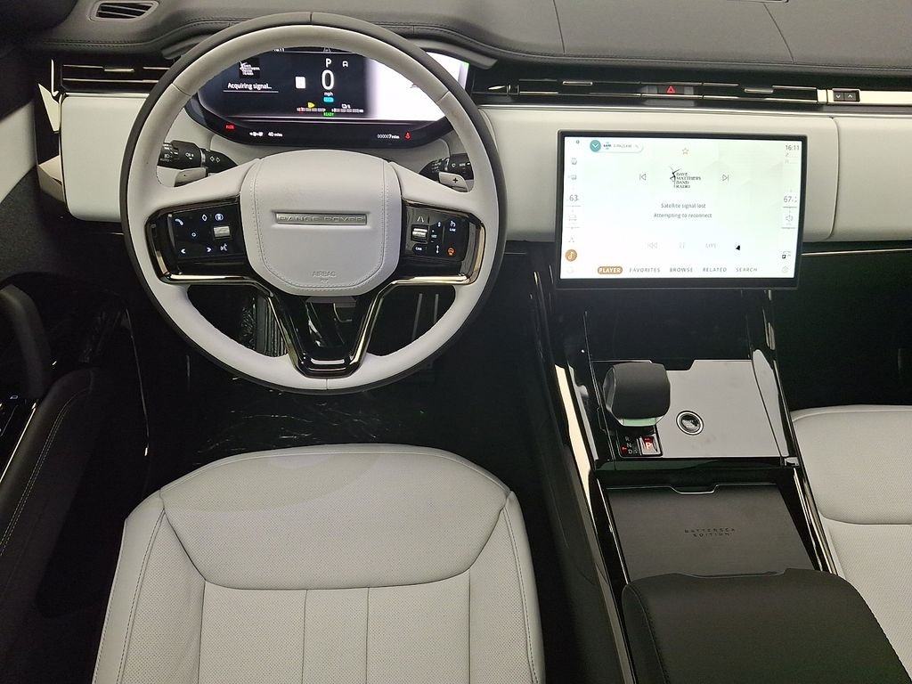 New 2027 Santorini Black Land Rover  image 8