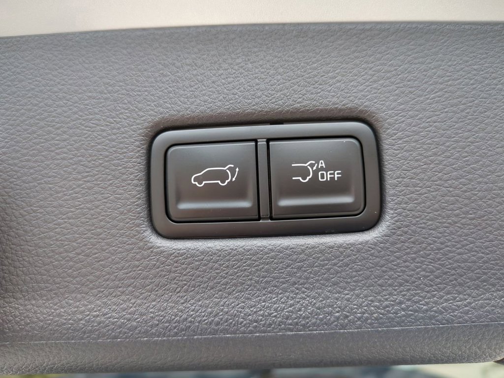 2026 Kia Carnival EX - Photo 17