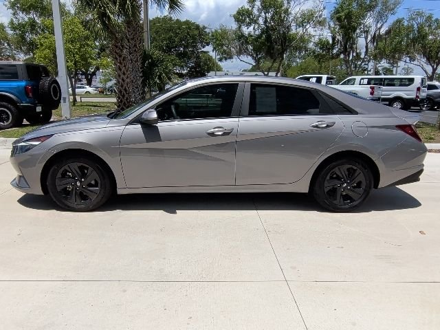 Certified Used 2023 Silver Hyundai SEL image 10