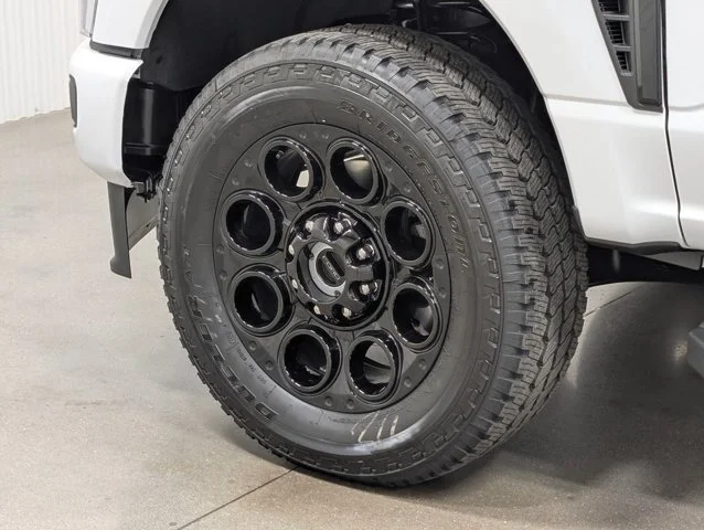New 2026 Oxford White Ford F-250® Lariat® image 40