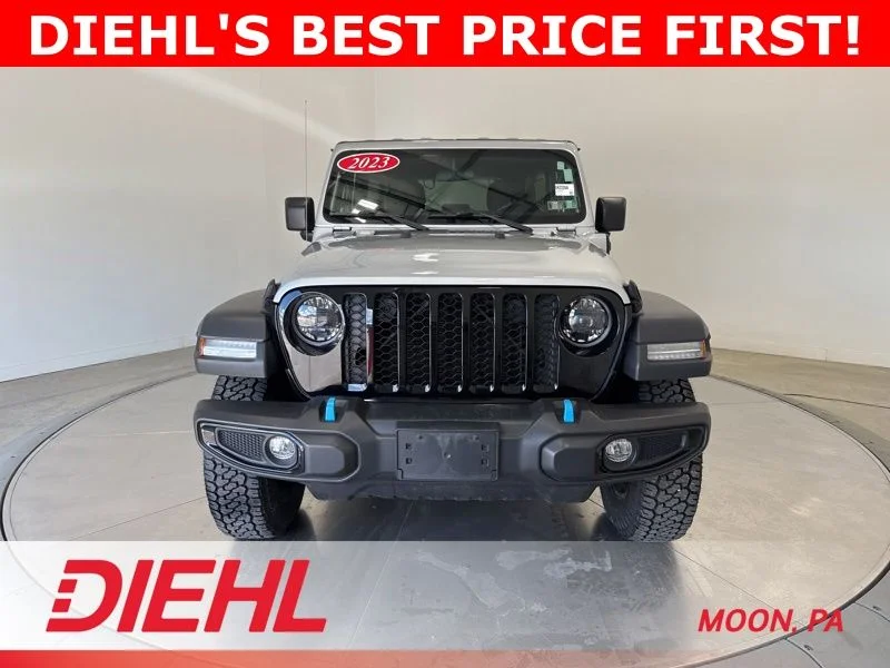 Used 2023 Silver Jeep Base 4xe image 2