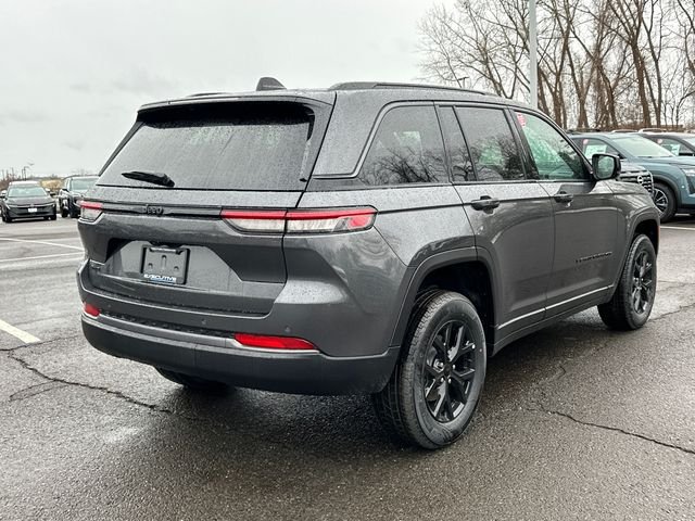 New 2026 Baltic Gray Metallic Clearcoat Jeep Altitude image 2