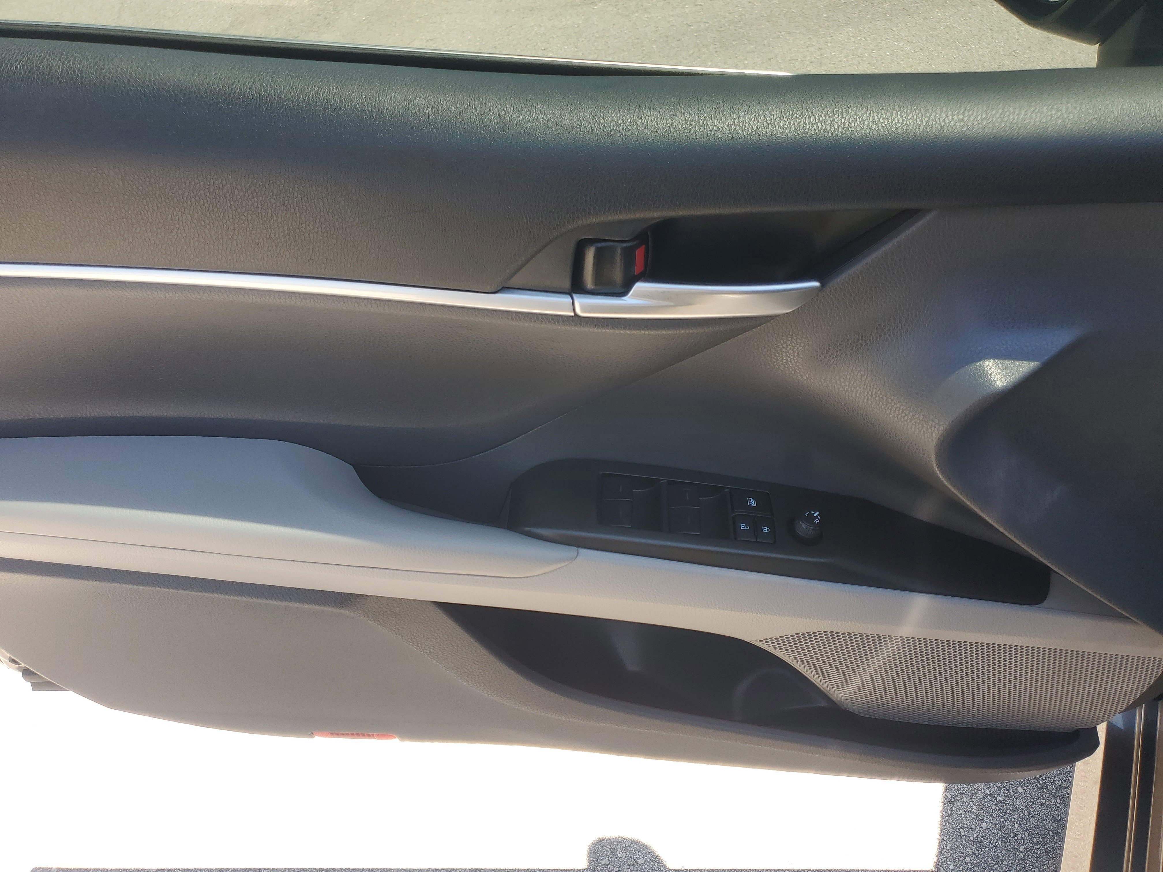 Used 2023 Predawn Gray Mica Toyota LE image 18