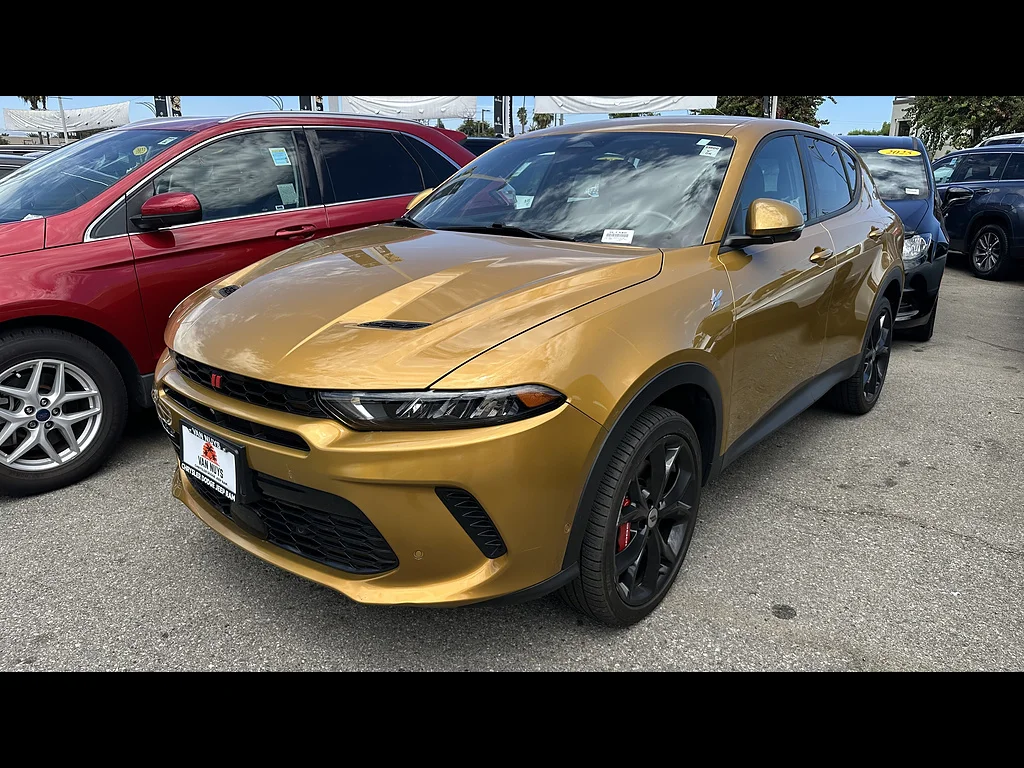 Used 2024 Acapulco Gold Dodge GT image 2