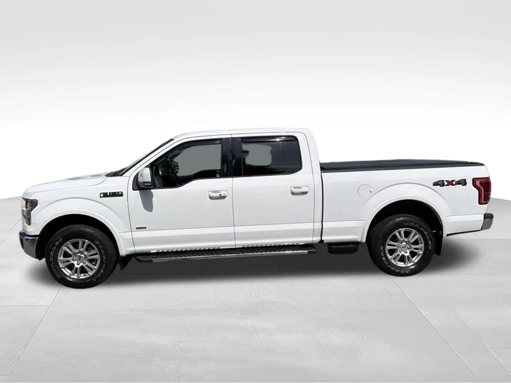 Used 2016 White Ford Lariat image 2