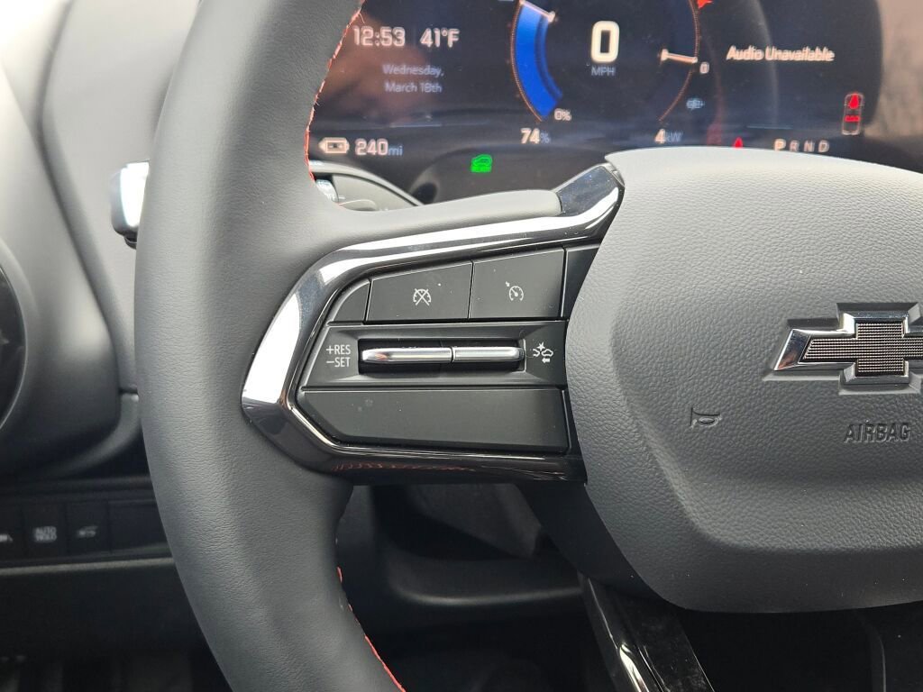 2025 Chevrolet Equinox EV RS - Photo 29