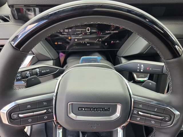2026 GMC Yukon Denali - Photo 16