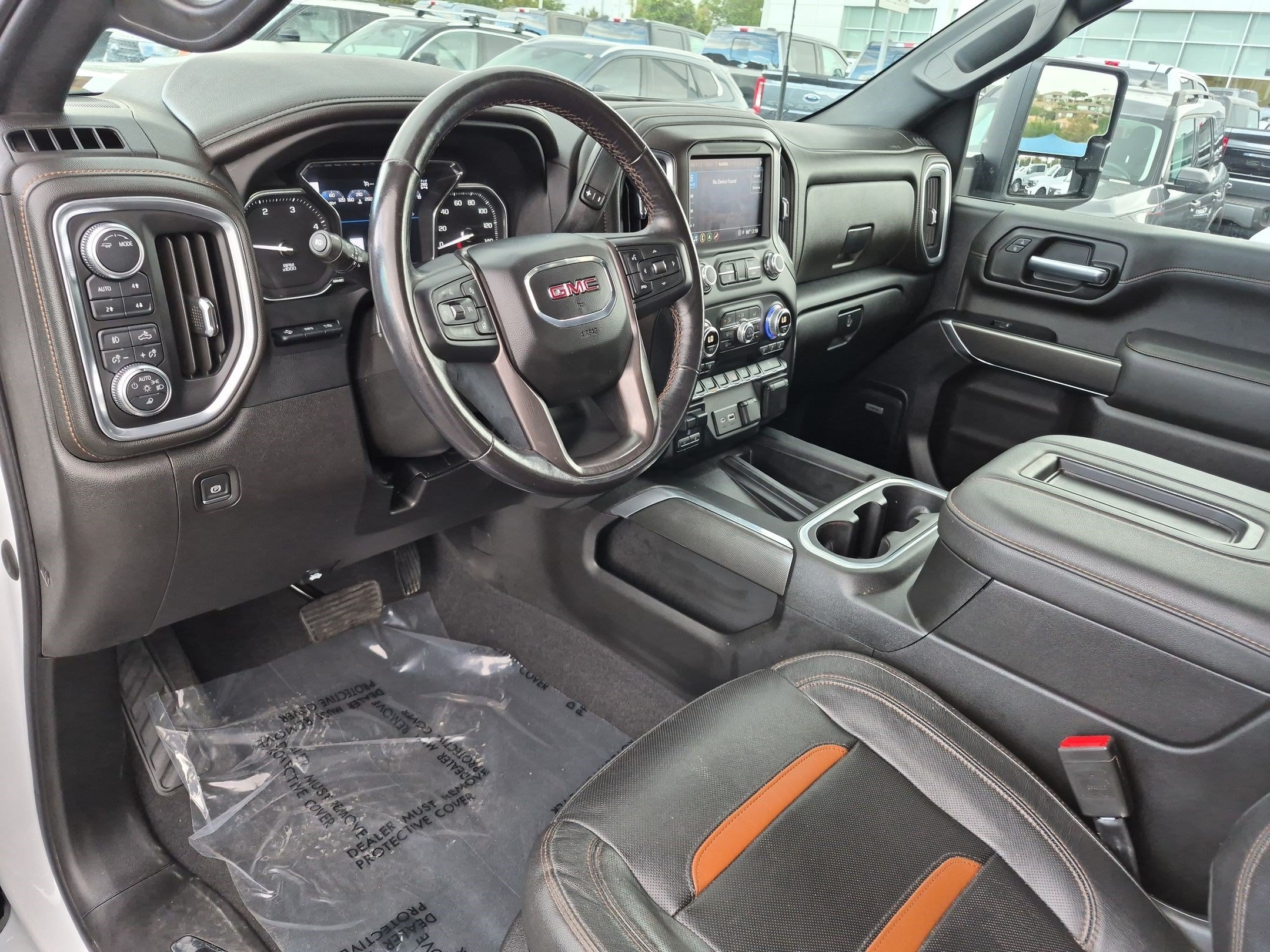Used 2022 Summit White GMC AT4 image 14