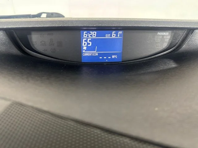 Used 2014 Gold Toyota LE image 14