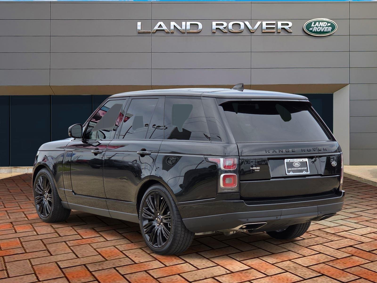 Used 2022 Santorini Black Metallic Land Rover Westminster image 6