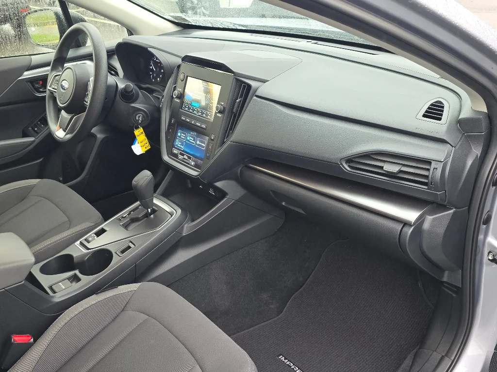 Used 2024 Ice Silver Metallic Subaru  image 21