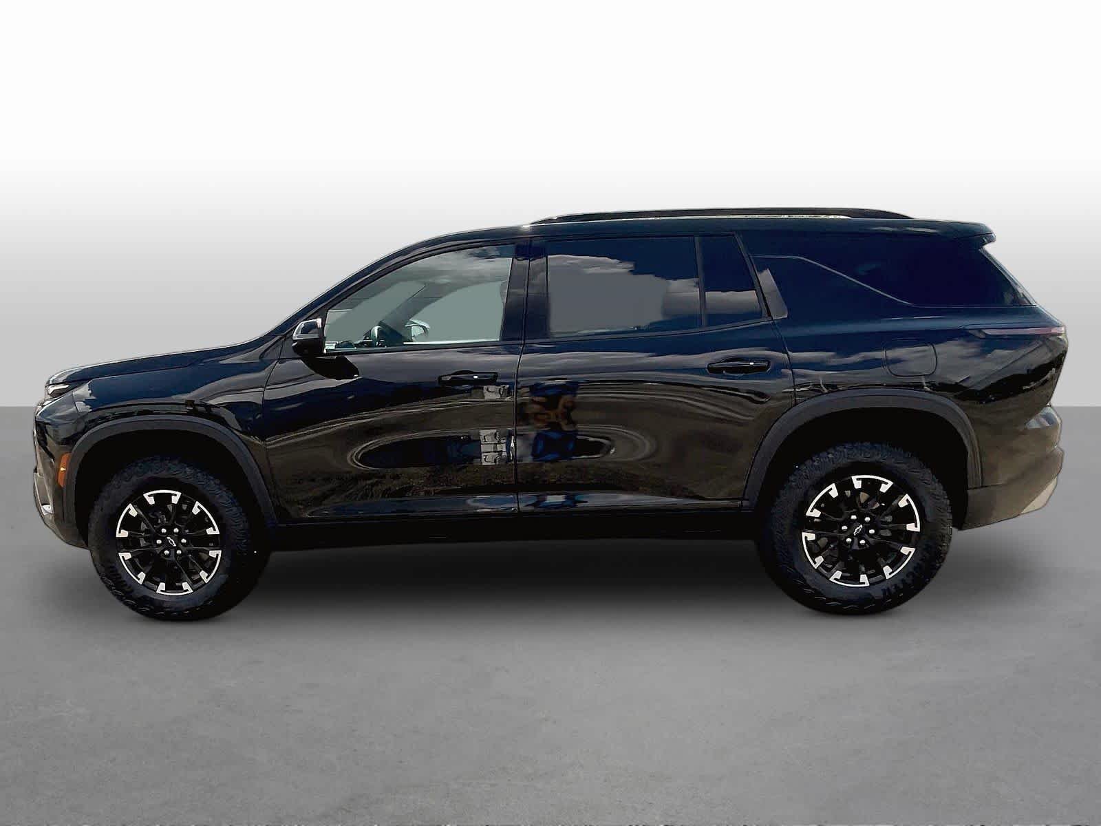Certified Used 2026 Mosaic Black Metallic Chevrolet Z71 image 4