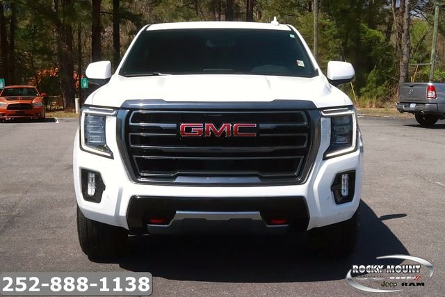 Used 2024 White GMC AT4 image 2