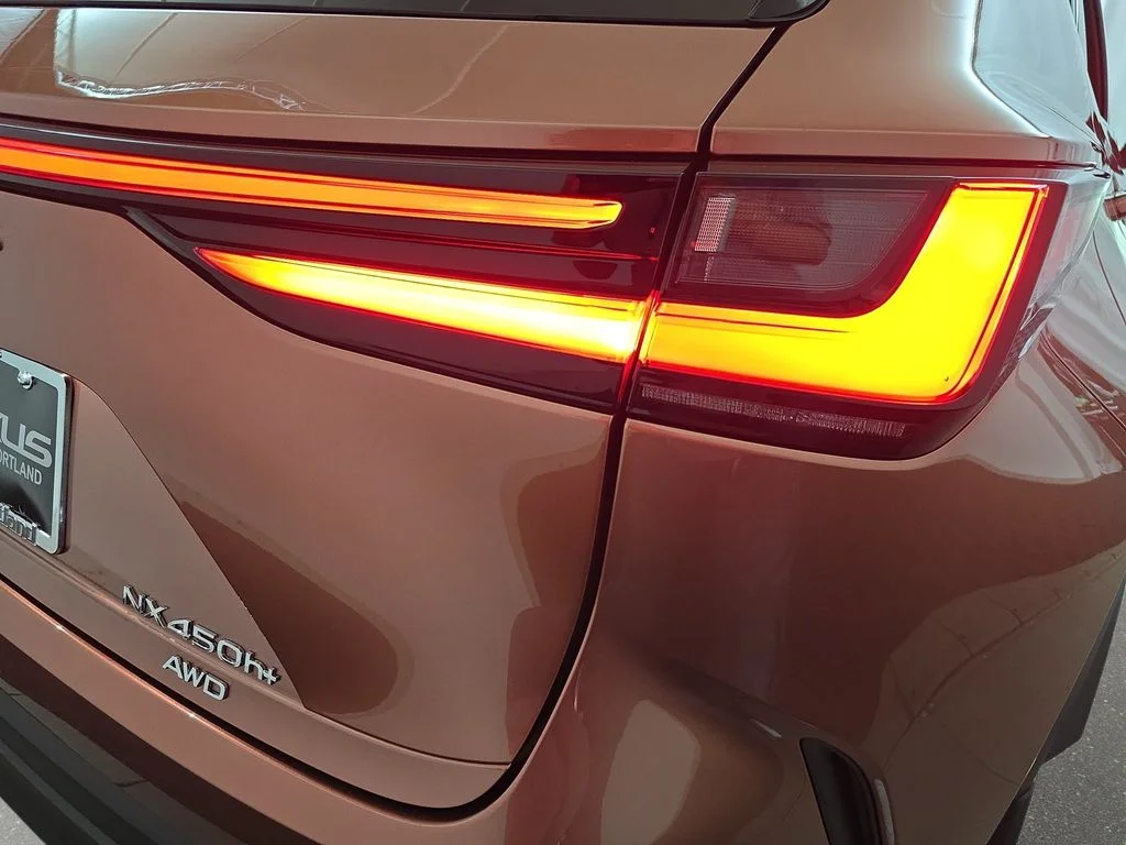 New 2026 Copper Crest Lexus PREMIUM PLUS AWD image 31