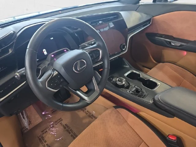 Certified Used 2023 BK/CLOUDBURST GRAY Lexus 450e Luxury image 16