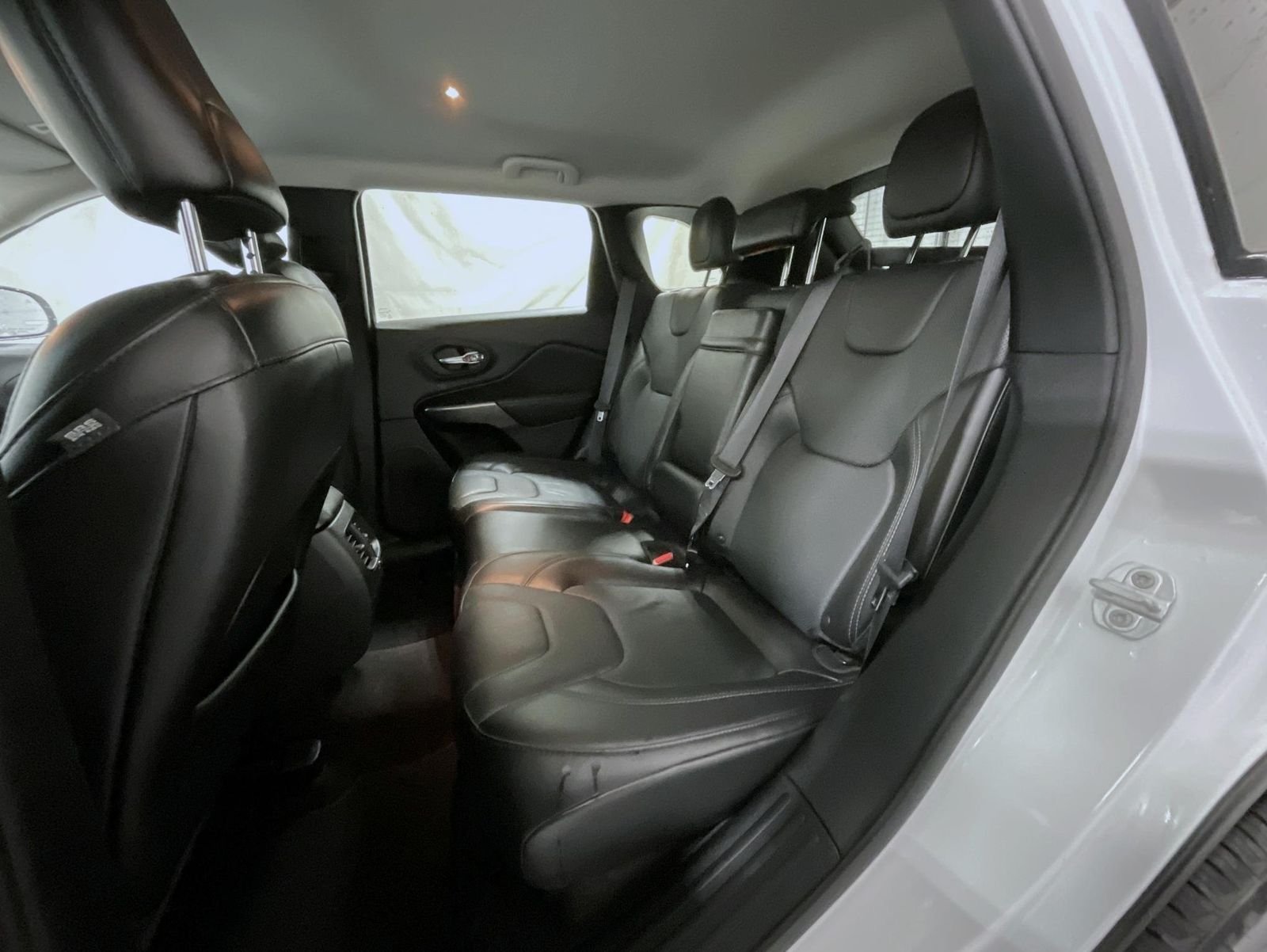 2019 Jeep Cherokee Limited - Photo 19