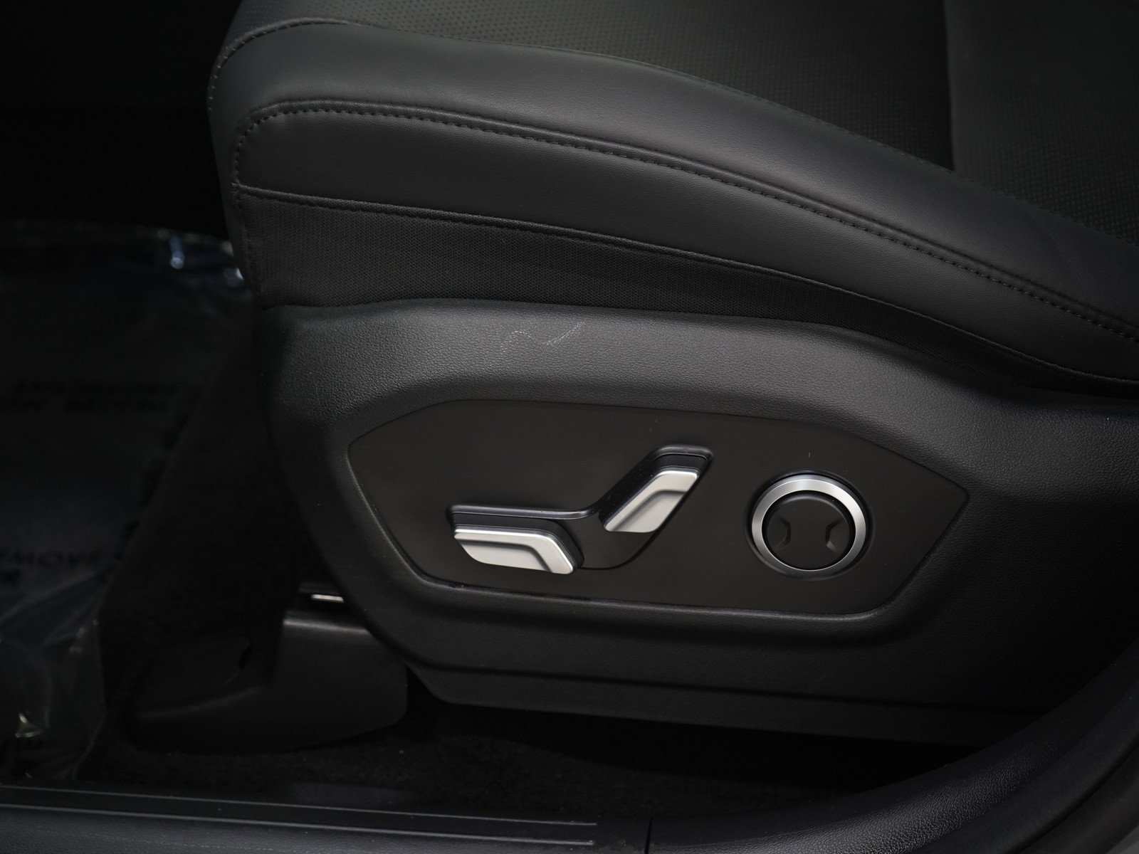 2026 Hyundai Santa Fe SEL - Photo 24