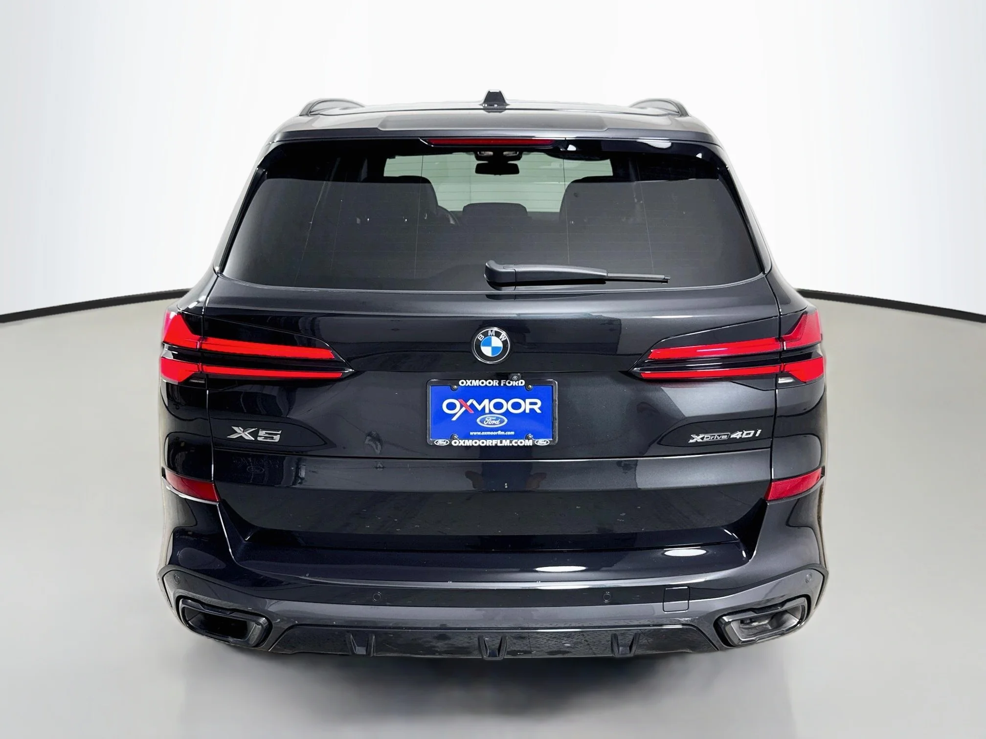 Used 2025 Black Sapphire Metallic BMW xDrive40i image 6