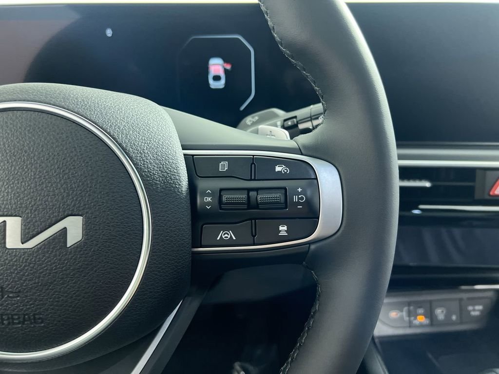 New 2026 Wolf Gray Kia GT image 19