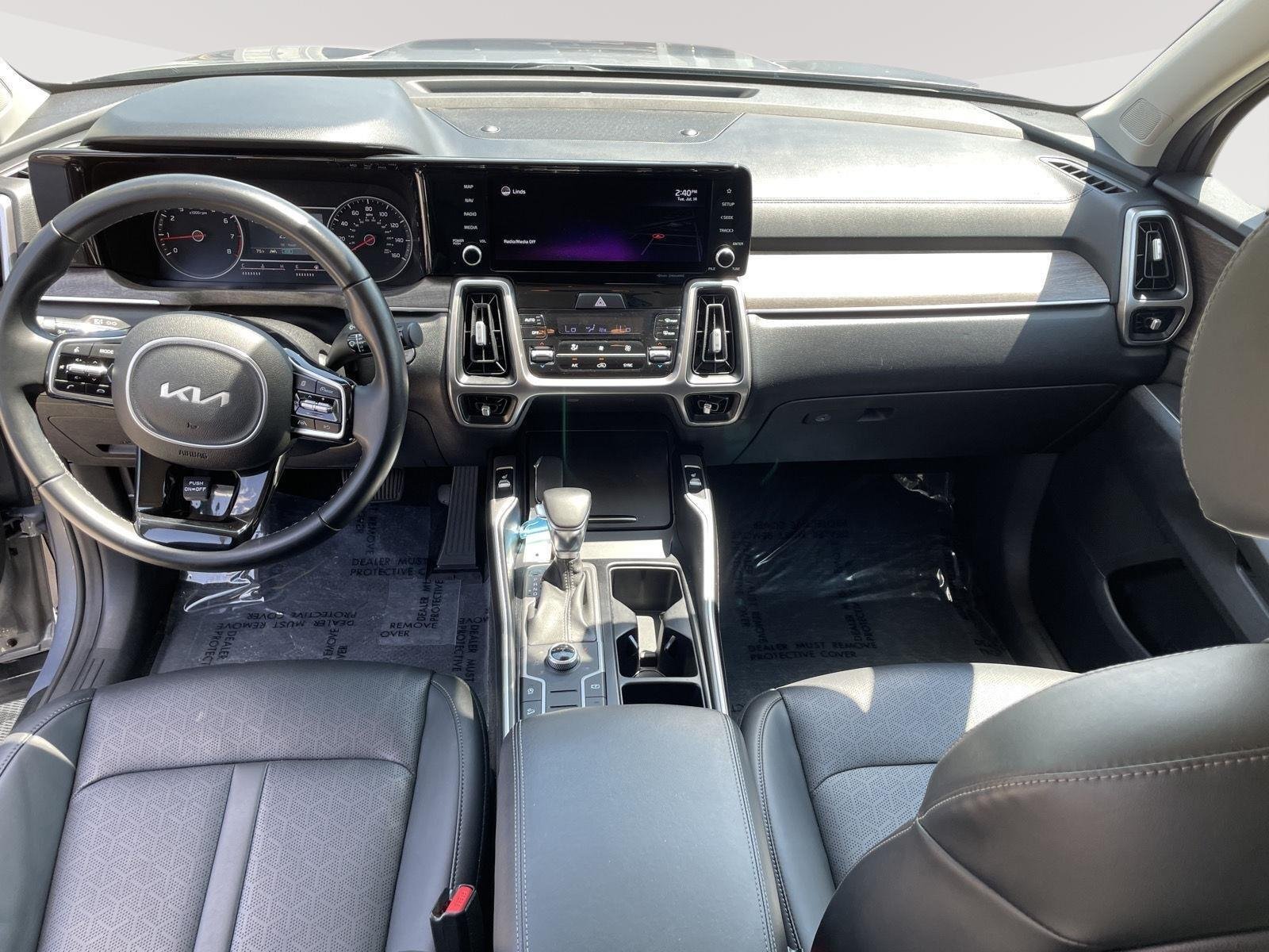 Used 2022 Everlasting Silver Kia X-Line S image 15