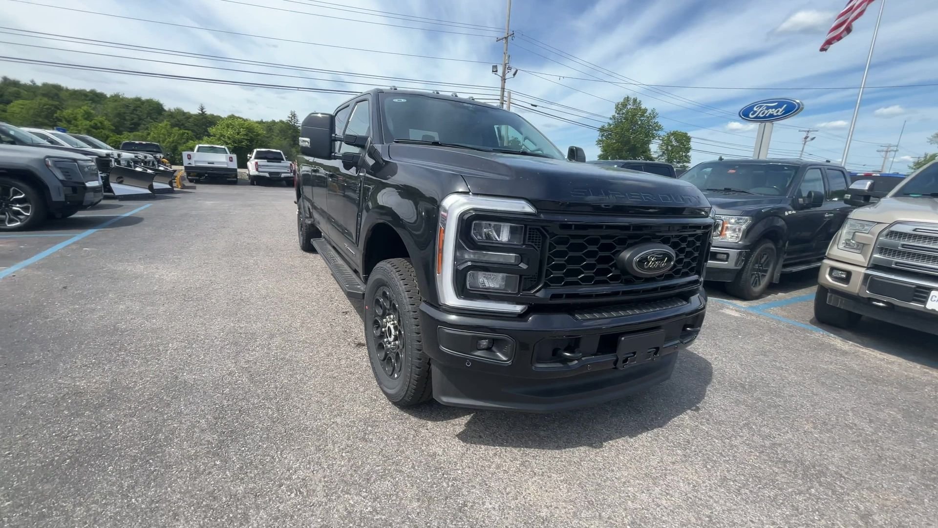 New 2026 Agate Black Metallic Ford F-350® Lariat® image 13