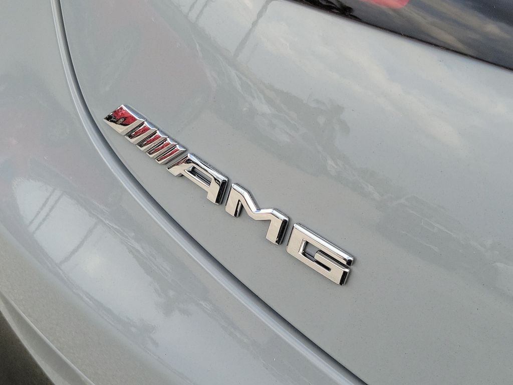 New 2027 MANUFAKTUR Alpine Grey Mercedes-Benz AMG® CLE 53 4MATIC+ Cabriolet image 8