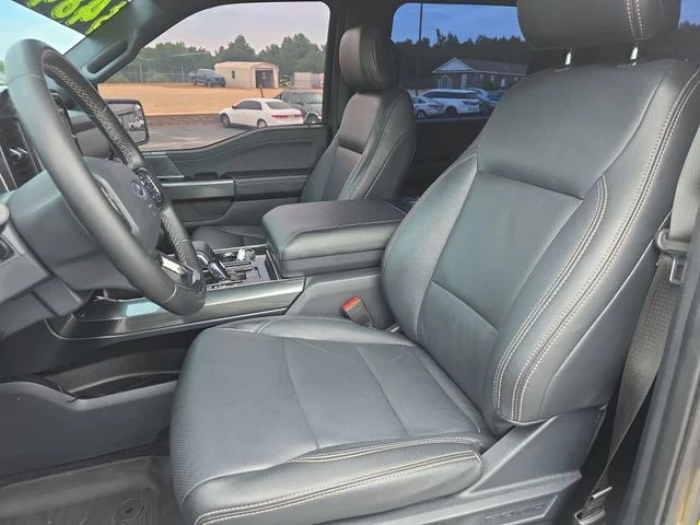 Used 2023 Gray Ford XLT image 16