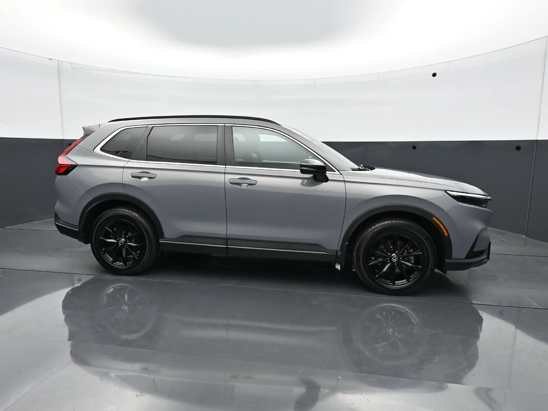 Used 2024  Honda 5D WAGON HYBRID SPORT-L AWD image 9