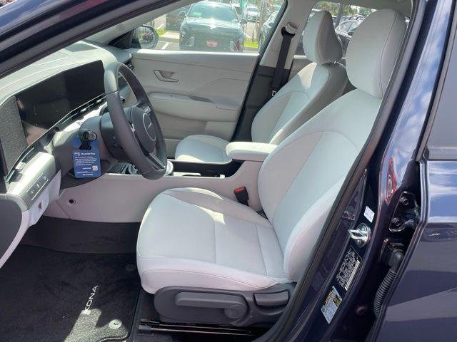 New 2026 Blue Hyundai SEL Sport FWD image 10