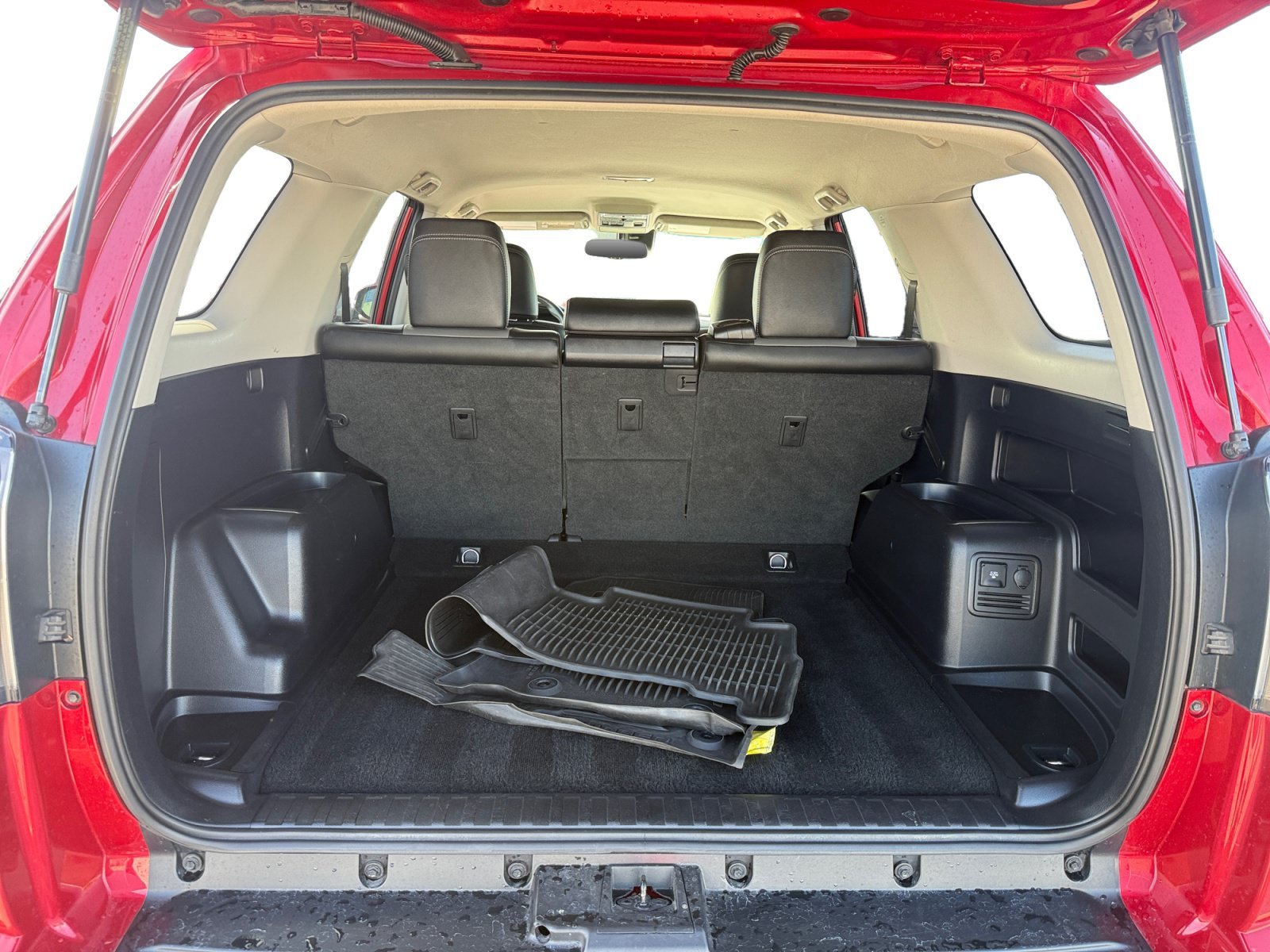 2021 Toyota 4Runner SR5 Premium - Photo 17