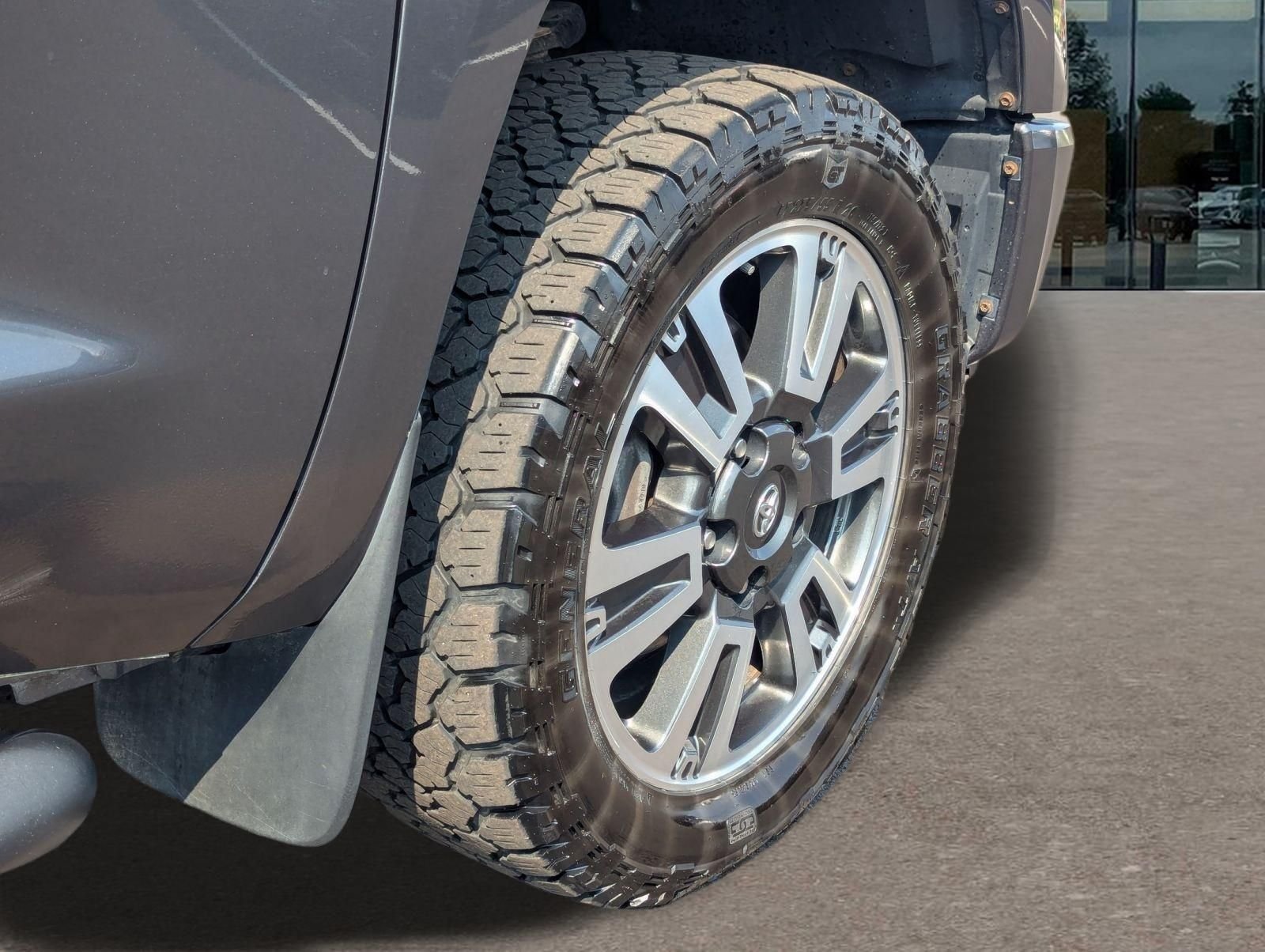 Used 2019 Gray Toyota SR5 image 29