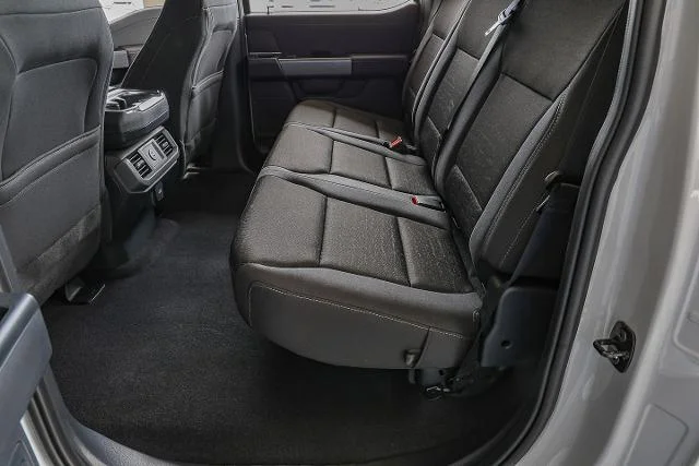 New 2026 Avalanche Ford XLT image 32